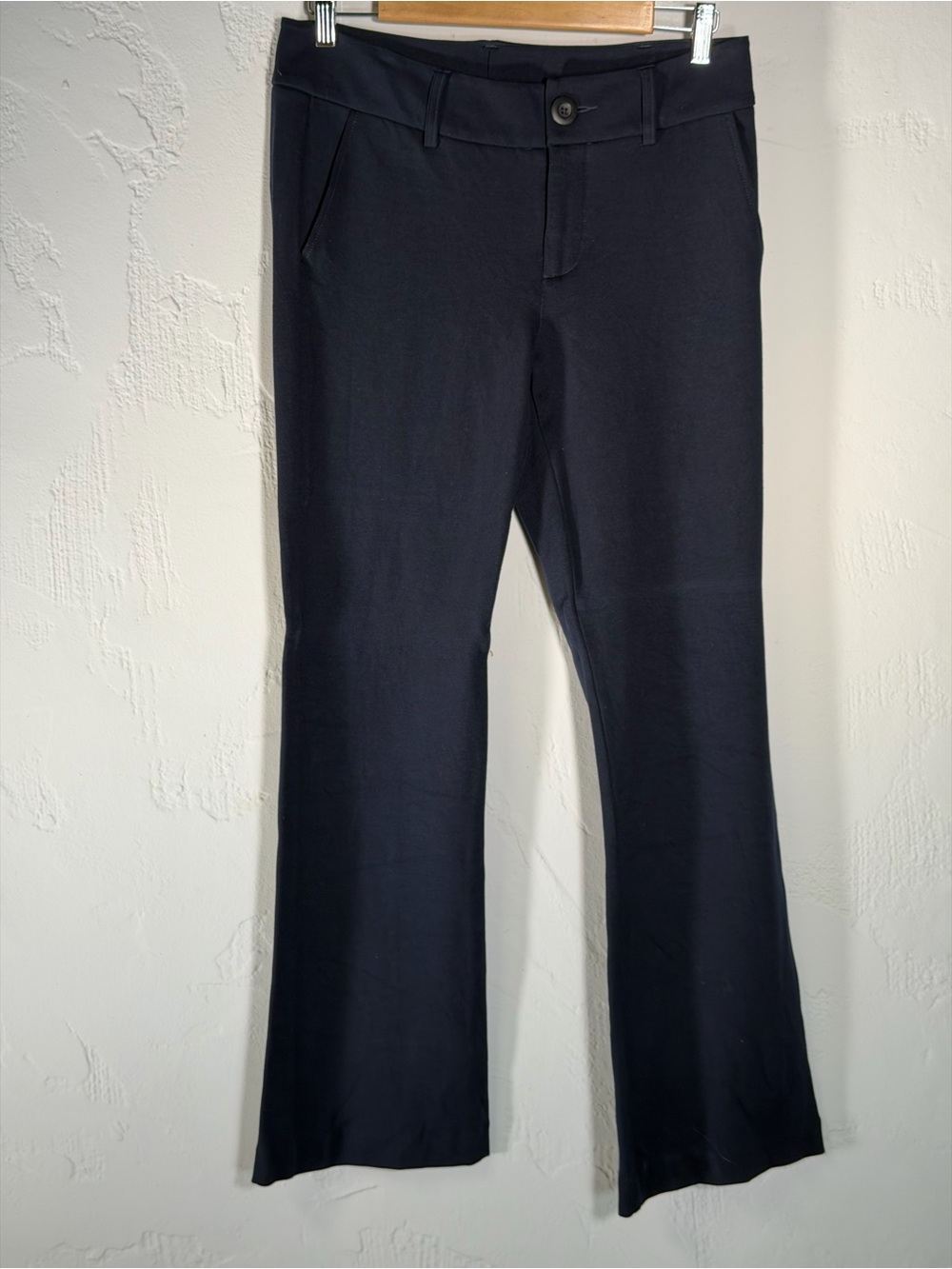 CAbi Women's Navy  Straight-Leg Dress Trousers - Beautiful